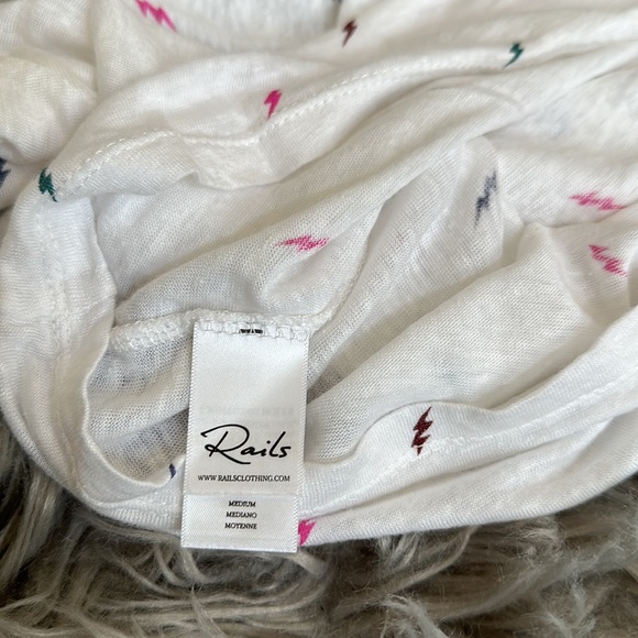 Rails Cara Rainbow Lightning Bolts V-Neck Linen Blend Tee - Picture 5 of 5